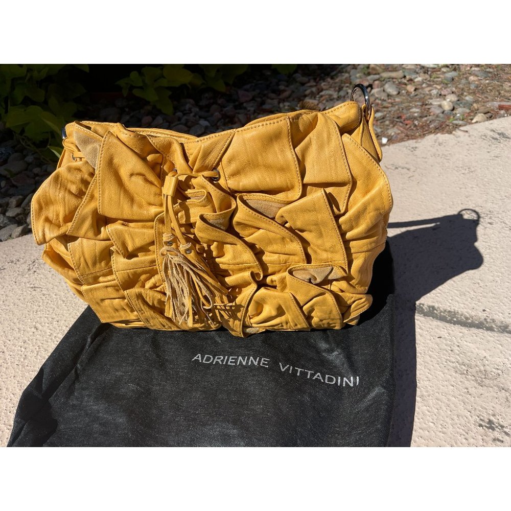 NWT Adrienne Vittadini Twisted Leather Carrying Strap Yellow Leather Handbag